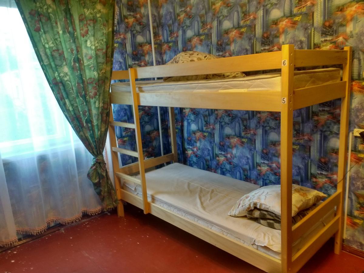 Yourhostel Khar'Kovskii Kiev Esterno foto