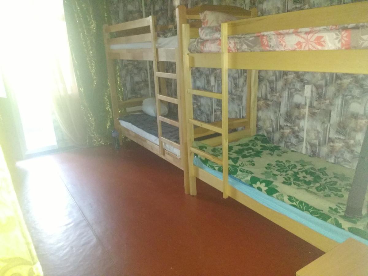 Yourhostel Khar'Kovskii Kiev Esterno foto
