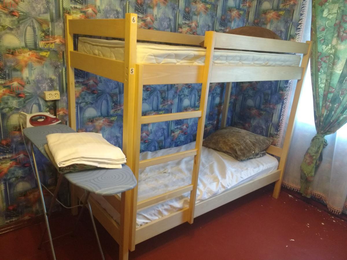 Yourhostel Khar'Kovskii Kiev Esterno foto